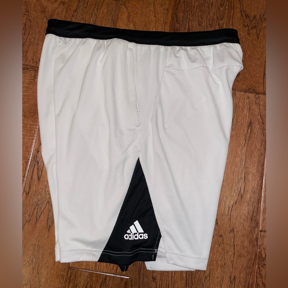 NWT Adidas Primegreen Performance Axis Knit 2.5 Athletic Shorts size XL